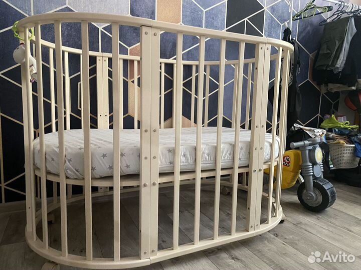 Детская овальная кроватка