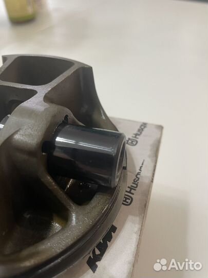 Поршень KTM 450 EXC 200 м.ч. Оригмнал