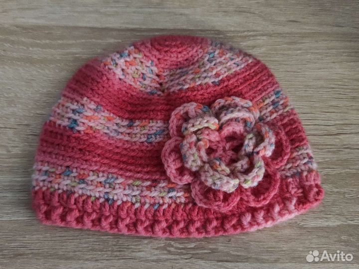 Шапка для девочки новая
