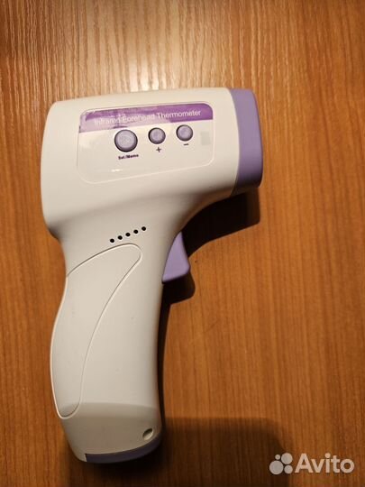 Бесконтактный инфракрасный термометр мегеон 16050