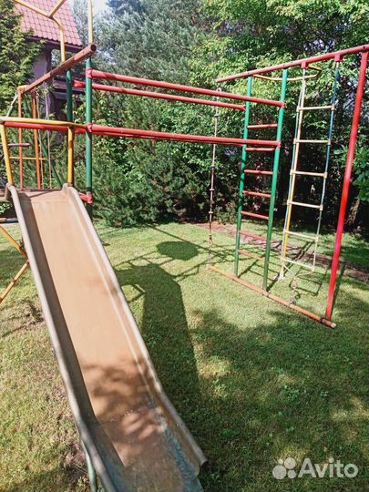 Детская игровая уличная спортивная площадка