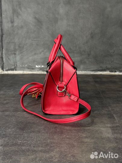 Сумка david jones красная