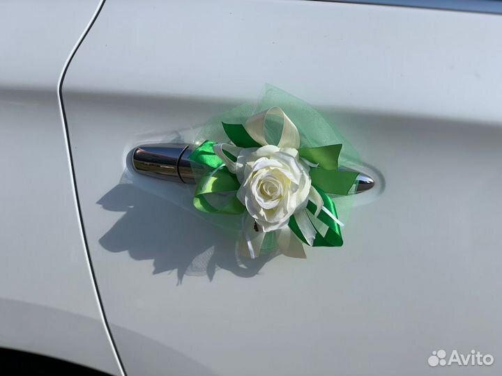 Украшения для машины на свадьбу