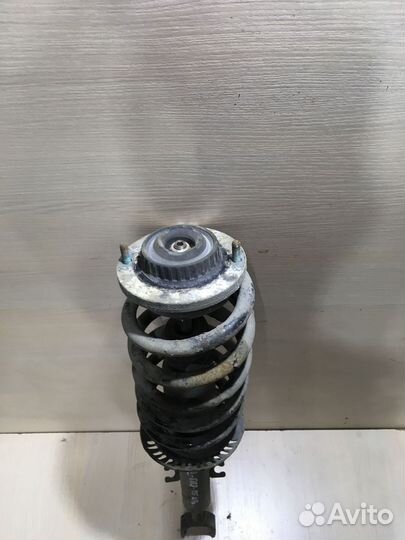 Амортизатор передний Ауди А8 D2