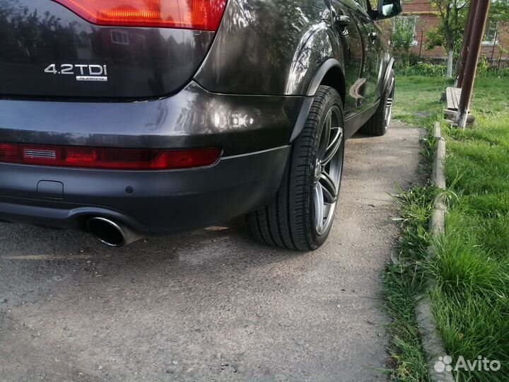 Задний бампер