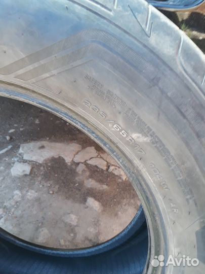 Goodyear Eagle F1 Asymmetric 3 SUV 235/65 R17 108V