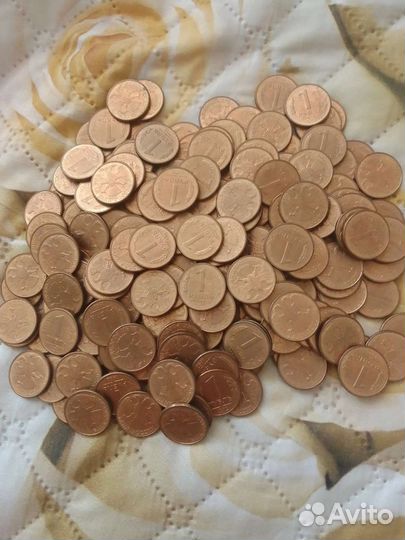 Монеты молодая россия. 220 шт