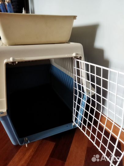 Переноска для животных пластиковая