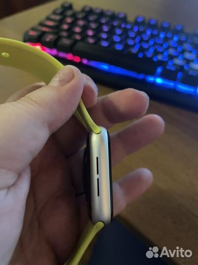 Apple watch se gen 1 44мм