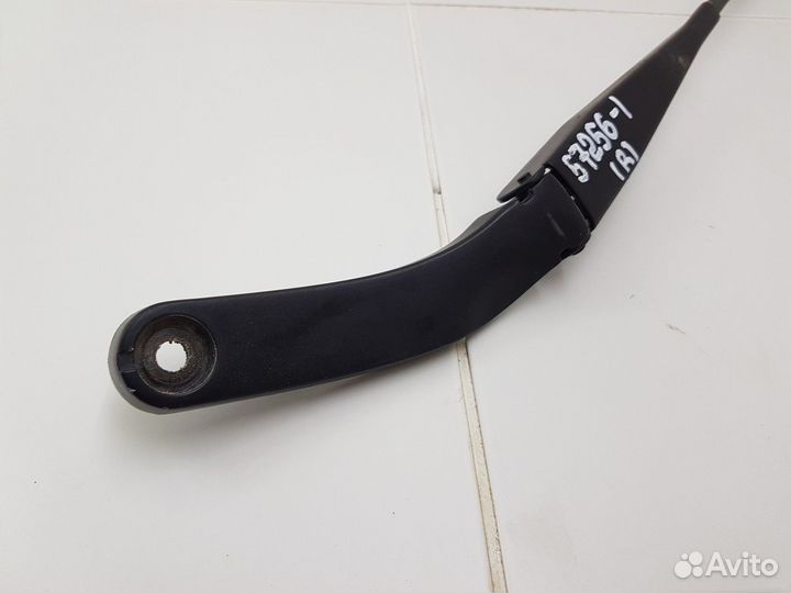 Поводок стеклоочистителя правый (Zotye T600)