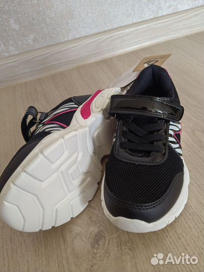 Кроссовки для девочки 27 размер