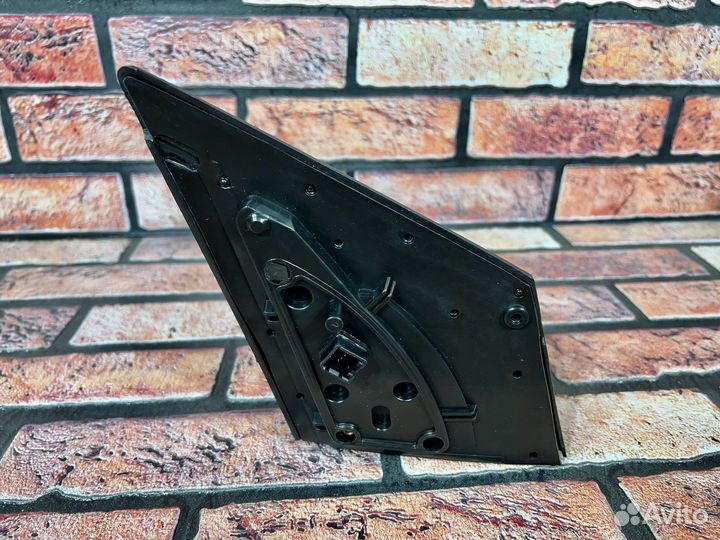 Хендай Солярис 2 Зеркало Левое поворотник 2017