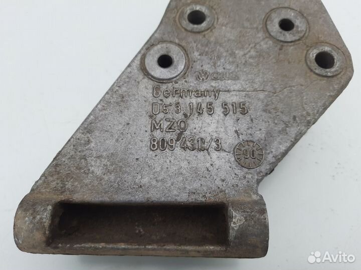 Кронштейн гидроусилителя Ауди 80 Б3