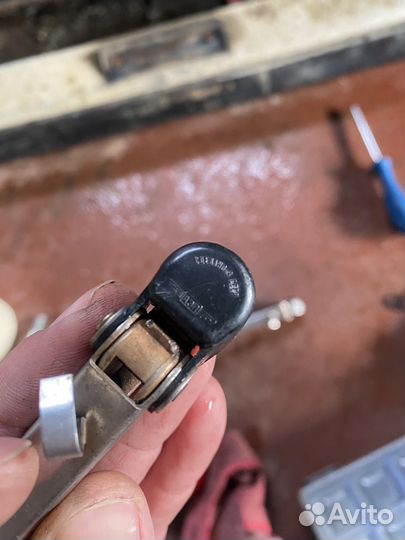 Дворники на фары нива ваз 2121