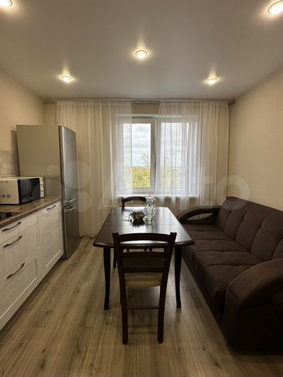 1-к. квартира, 40 м², 8/10 эт.