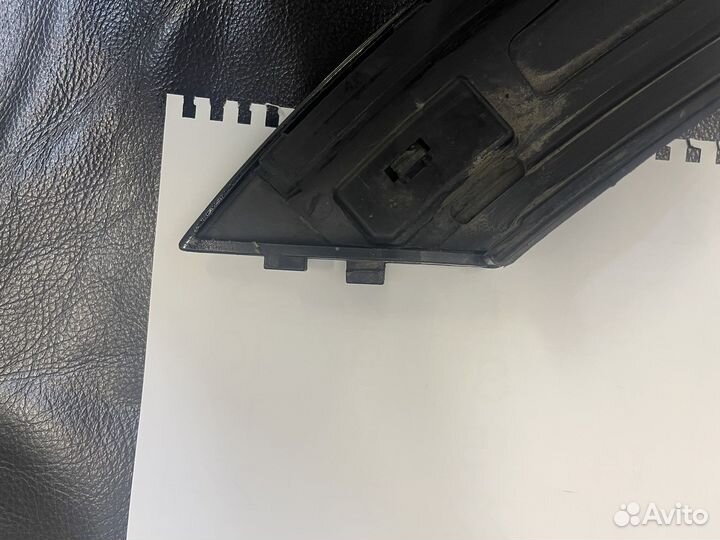 Расширитель, накладка арки колеса передний правый