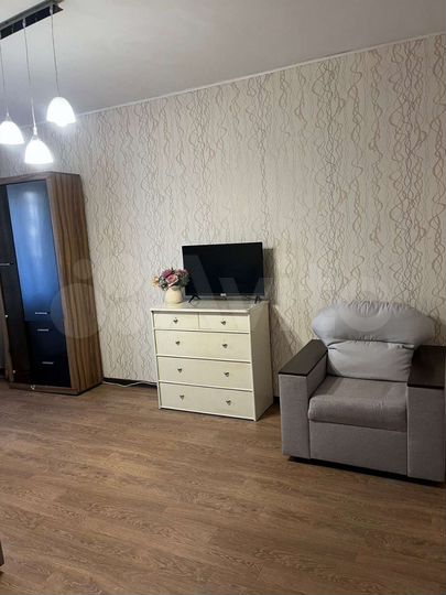 2-к. квартира, 57 м², 3/5 эт.