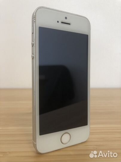 iPhone 5S, 32 ГБ