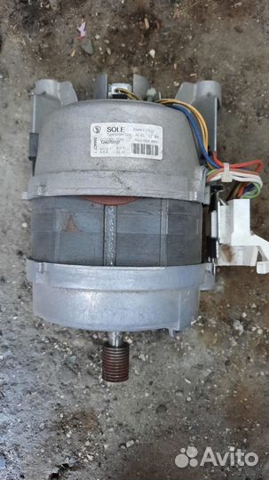 Двигатель стиральной машины Zanussi