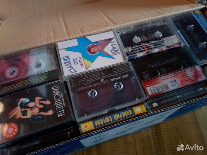 Аудиокассеты с записью редкие буквы А-Н