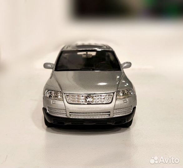 Машинка Volkswagen Touareg