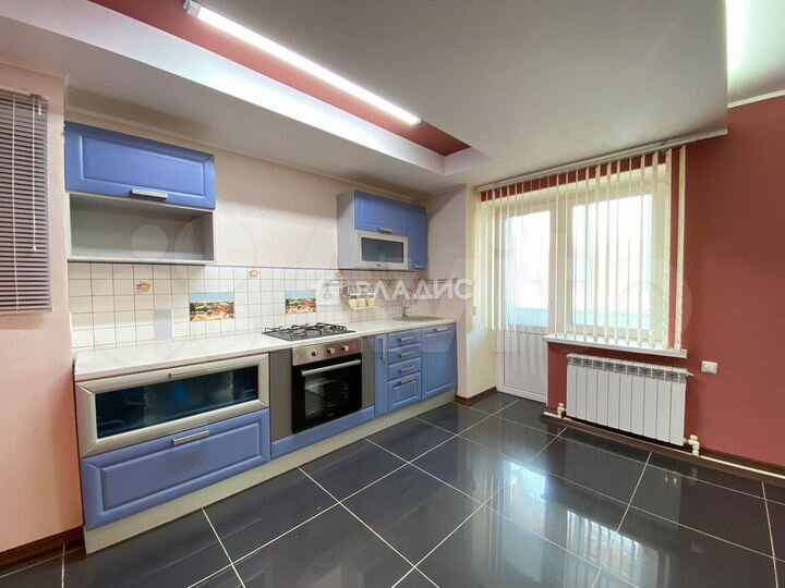 3-к. квартира, 117,4 м², 5/5 эт.