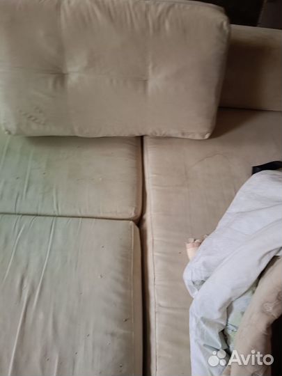 Большой угловой диван раскладной бу