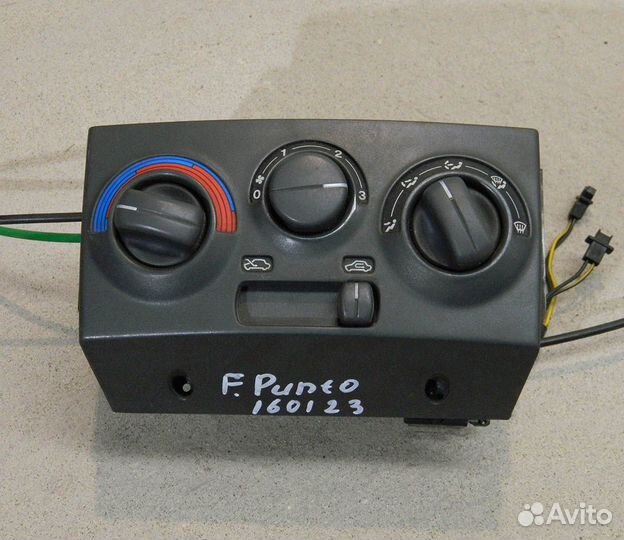 Блок управления печкой Fiat Punto 176