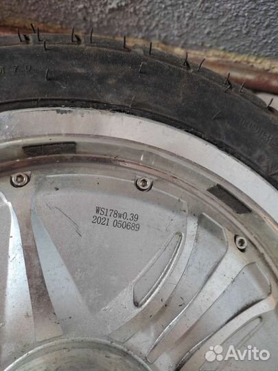 Моторколесо на электросамокат