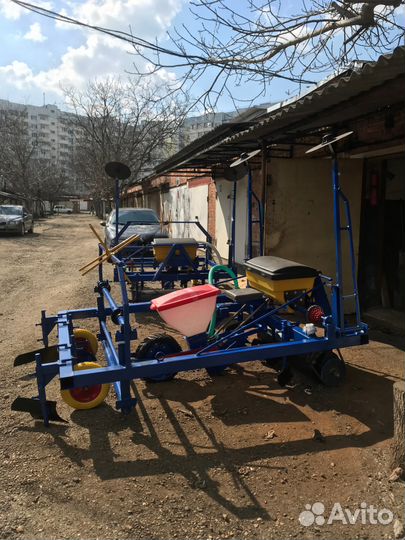 Сеялка универсальная многофункциональная-1