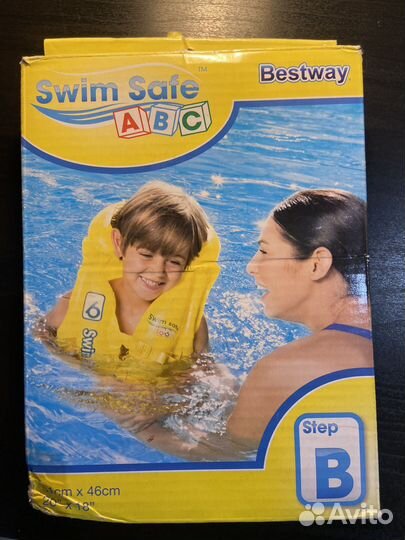 Плавательный жилет