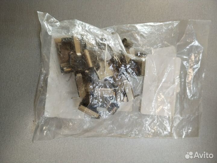 Зажим тормозных колодок хино 300