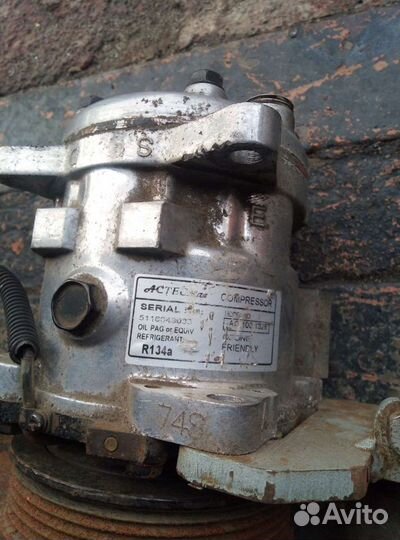 Продам компрессор