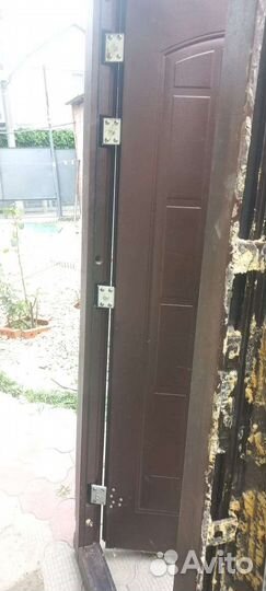 Дверь входная металлическая уличная бу