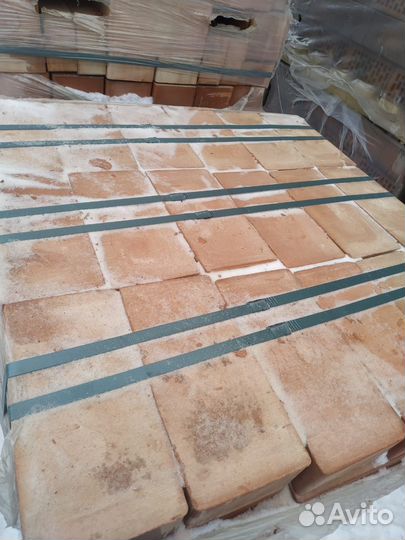 Кирпич полнотелый красный