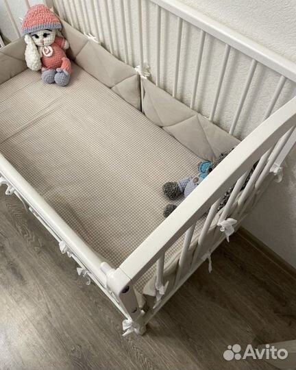 Бортики на кроватку