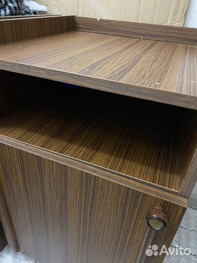 Тумба прикроватная