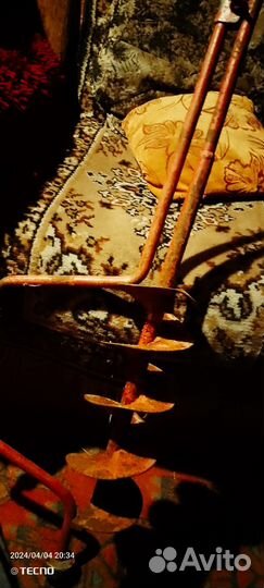 Рыбацкий бур