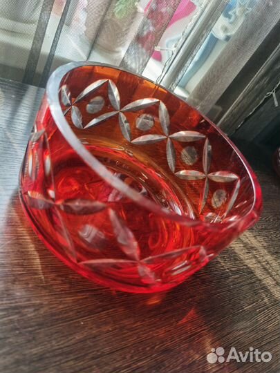 Ваза красное стекло СССР