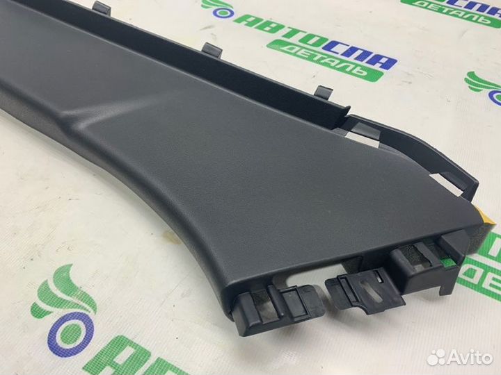 Обшивка стойки задняя левая Citroen C4 Picasso