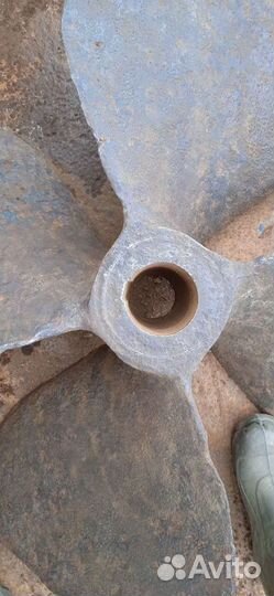 Стальной гребной винт