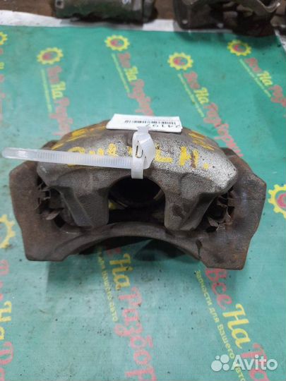 Суппорт передний левый Mitsubishi Outlander 3 GF3W