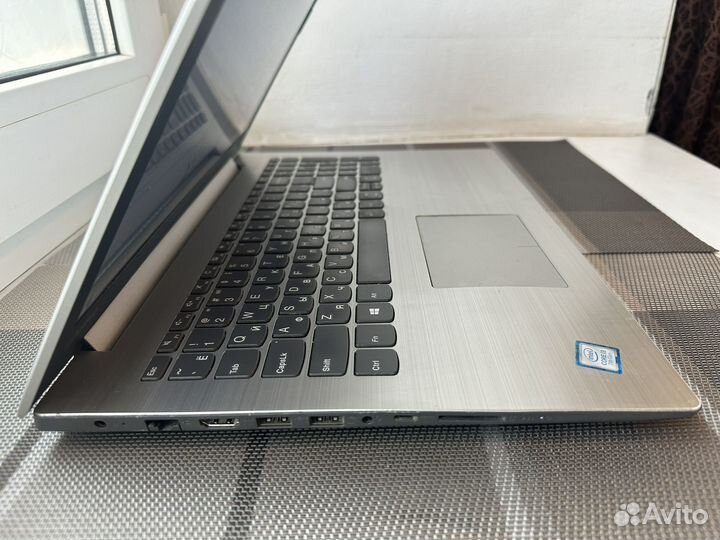 Отличный Lenovo ideapad 320 SSD 240 i3 7100U 4Gb