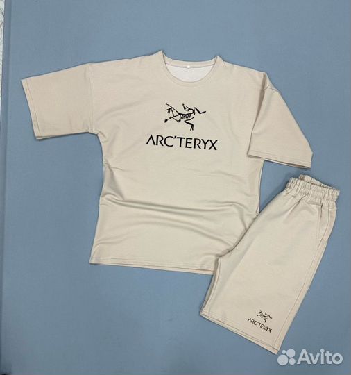 Спортивный костюм Arcteryx