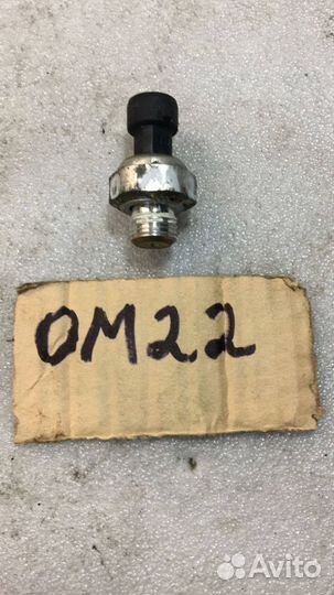 Датчик давления масла Cadillac Escalade 3 (2006-2