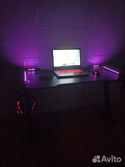 Новый геймерский стол