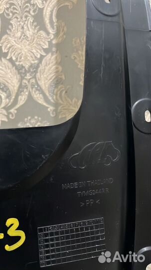 Брызговик на Lexus LX570 J200 2017 (RX)