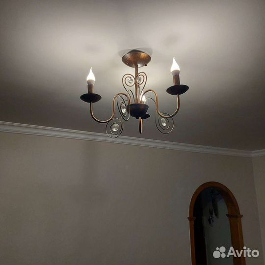 Люстра потолочная бу