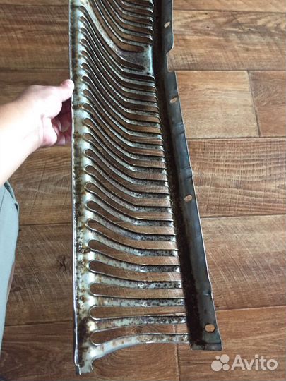 Решётка Газ 2410