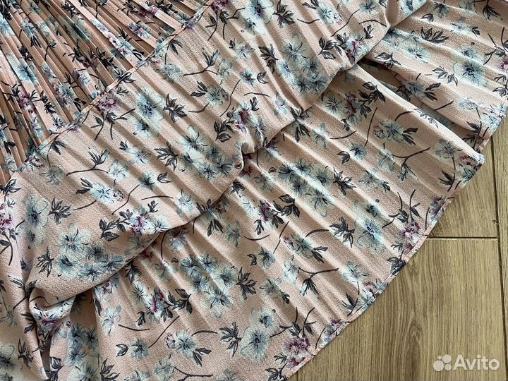 Женское летнее платье Kira Plastinina размер 42